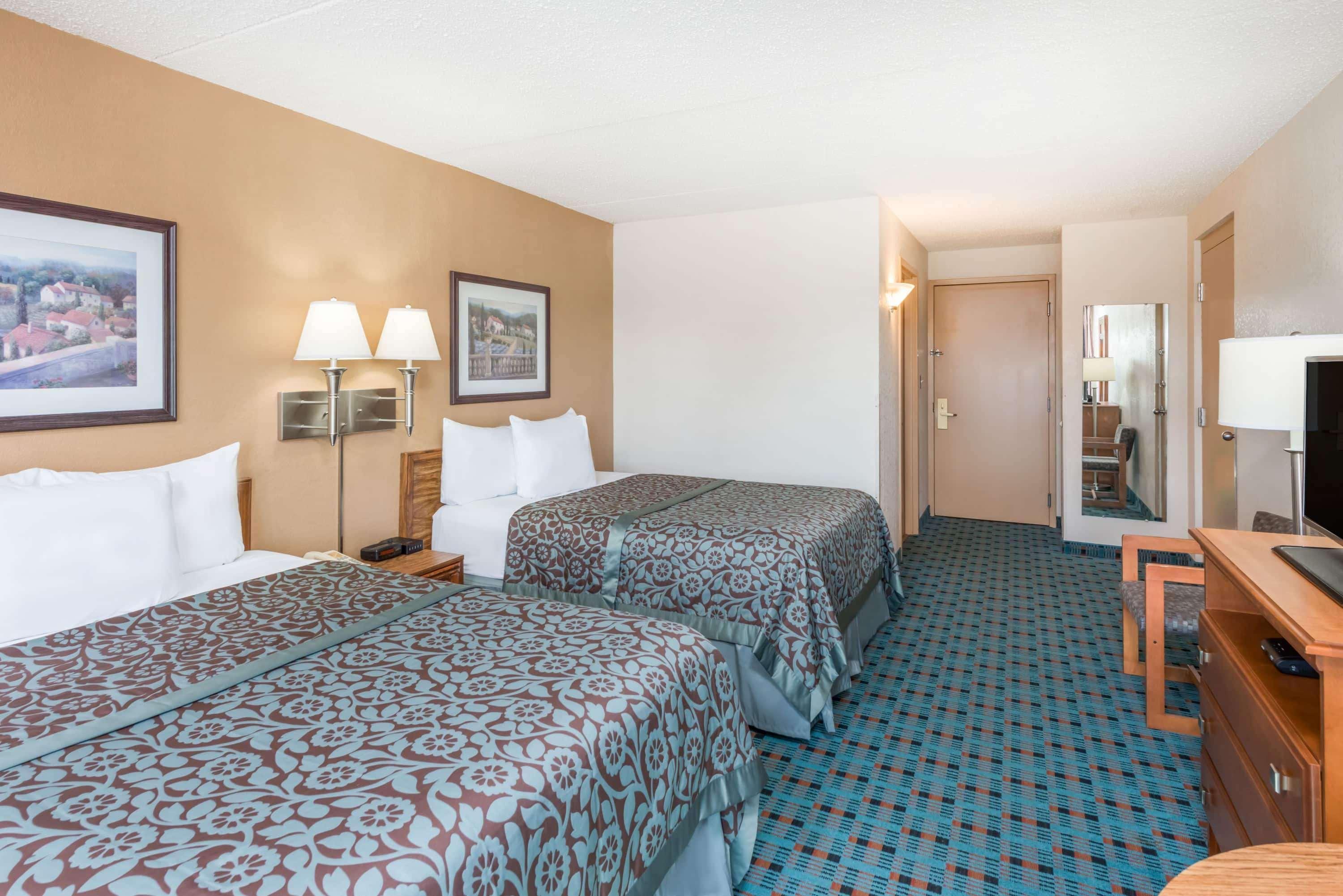 Days Inn by Wyndham Kirksville Eksteriør billede